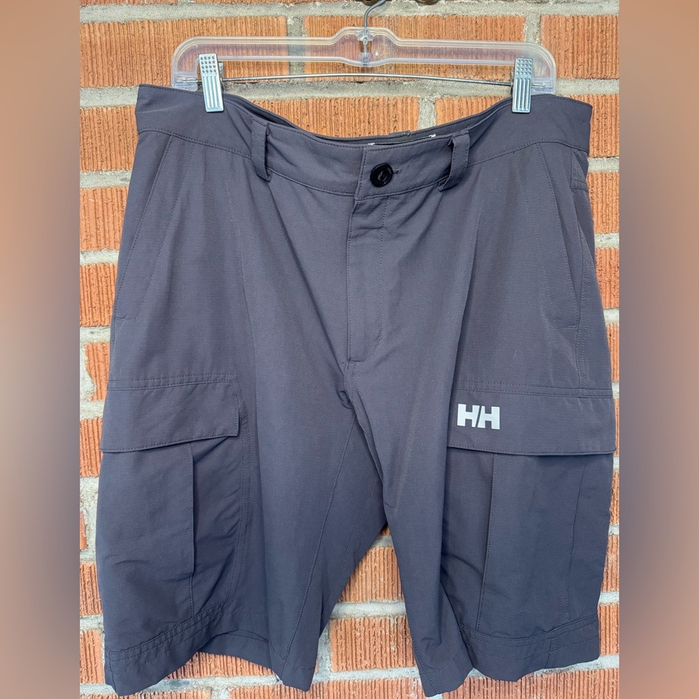 Helly Hansen Gray Cargo Pants for Outdoor Adventures